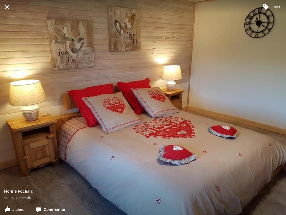 La Ferme De La-Haut B&B Le Haut-du-Them Kültér fotó